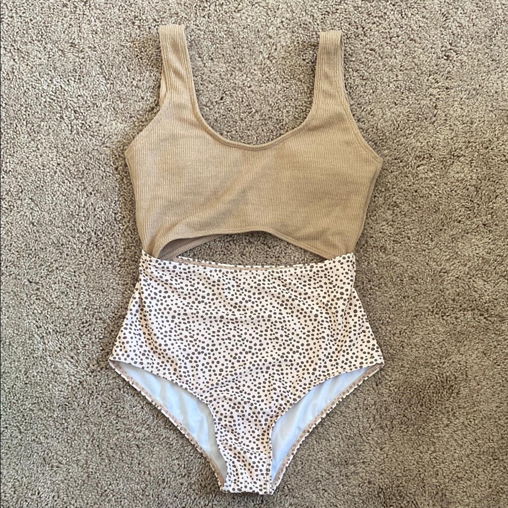 Tan Ribbed Crop Top and Polka Dot High-Waisted Shorts